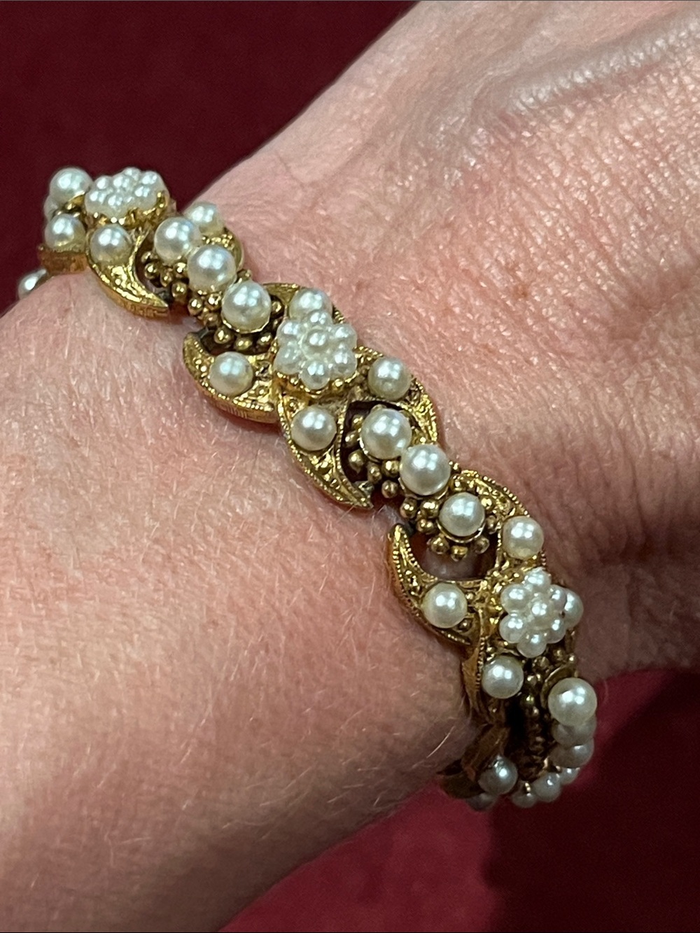 Vintage Signed Florenza Faux Pearl Floral Gold-Tone Bracelet